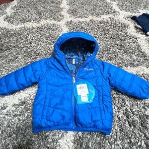 Columbia blue Reversible puffer coat 6-12 months NWT
